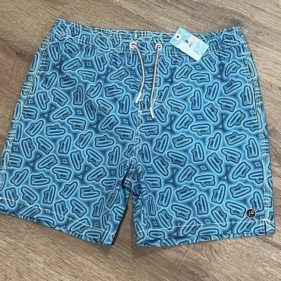 NWT johnnie-O Kids Boys Size 16 Surf Elastic Board Short Swim Trunks Lined - Picture 1 of 7